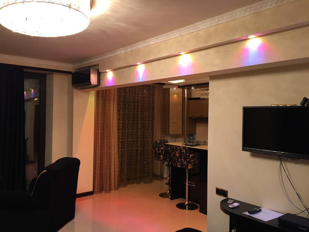 Versace Downtown Yerevan Phòng bức ảnh