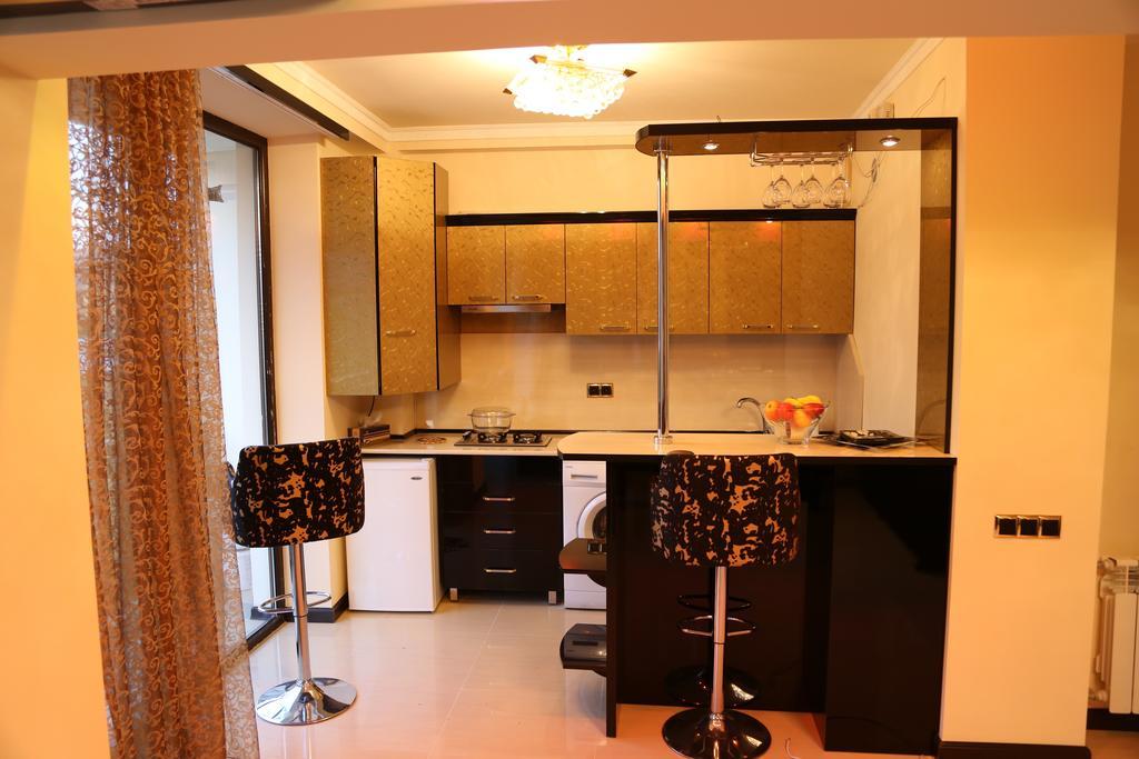 Versace Downtown Yerevan Phòng bức ảnh